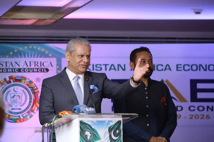 Ambassador Hamid Asghar Khan addressing the African Partnership Conclave audience